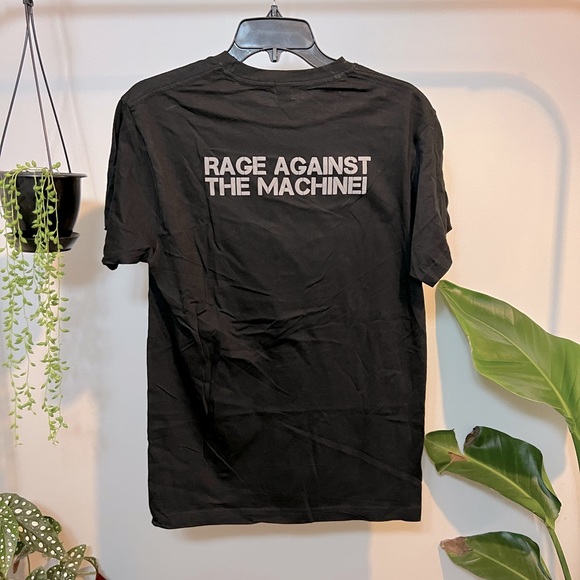 COPY - Punk rock band tees - Picture 1 of 2